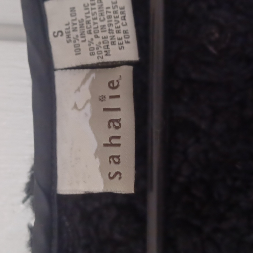 Light Spring Jacket Black Embroidered - image 2